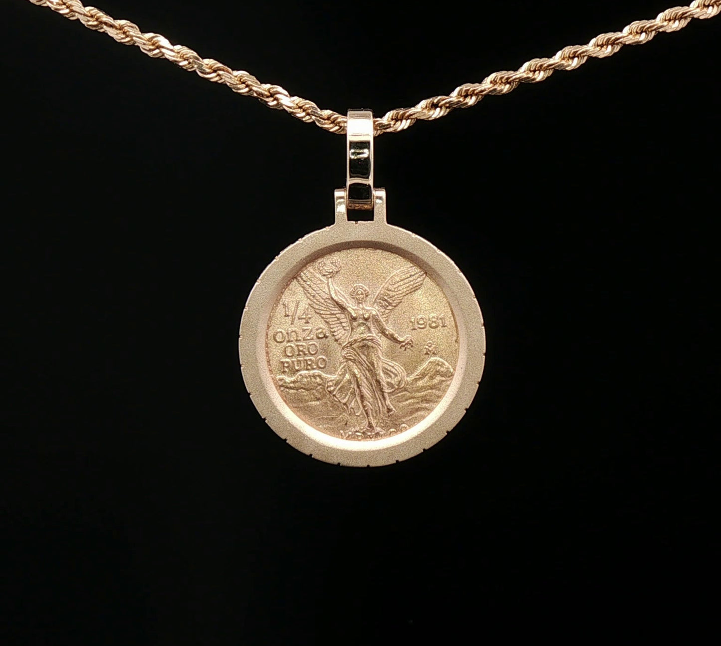 Custom 14k Simple Signature Bezel for 1/4 libertad coin